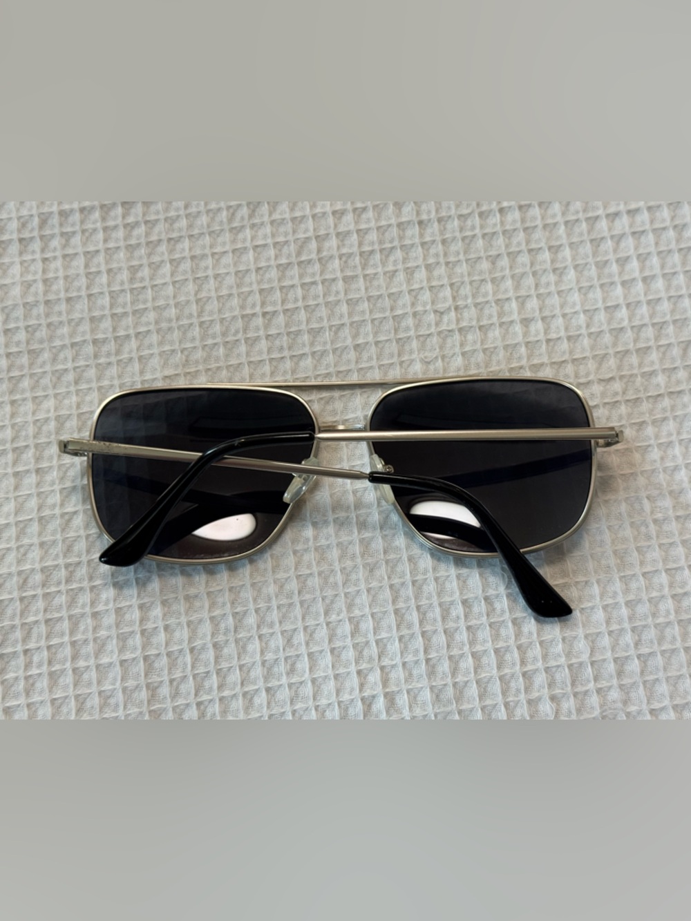 Vintage Silver metal Frame Sunglasses with Dark Blue Lenses - Picture 3 of 12